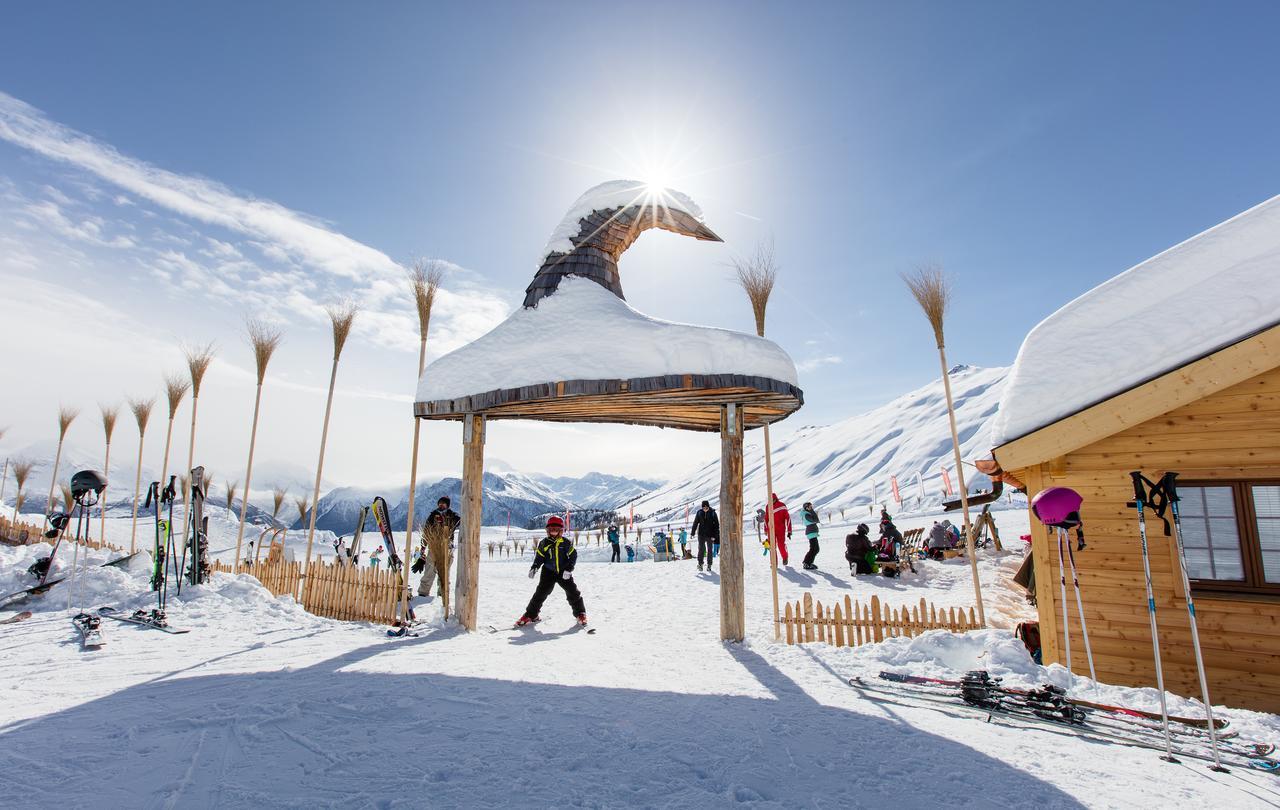 Bergquell Haus D Lägenhet Blatten bei Naters Exteriör bild